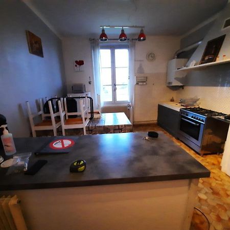 Joli Appartement Meuble Паре-ле-Моньяль Екстер'єр фото
