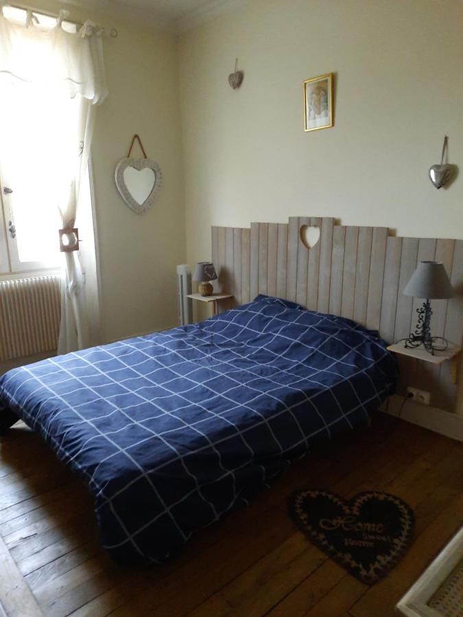 Joli Appartement Meuble Паре-ле-Моньяль Екстер'єр фото